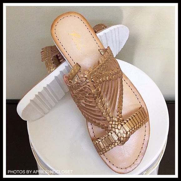 METALLIC LEATHER WOVEN FLATS SANDALS - Picture 5 of 8